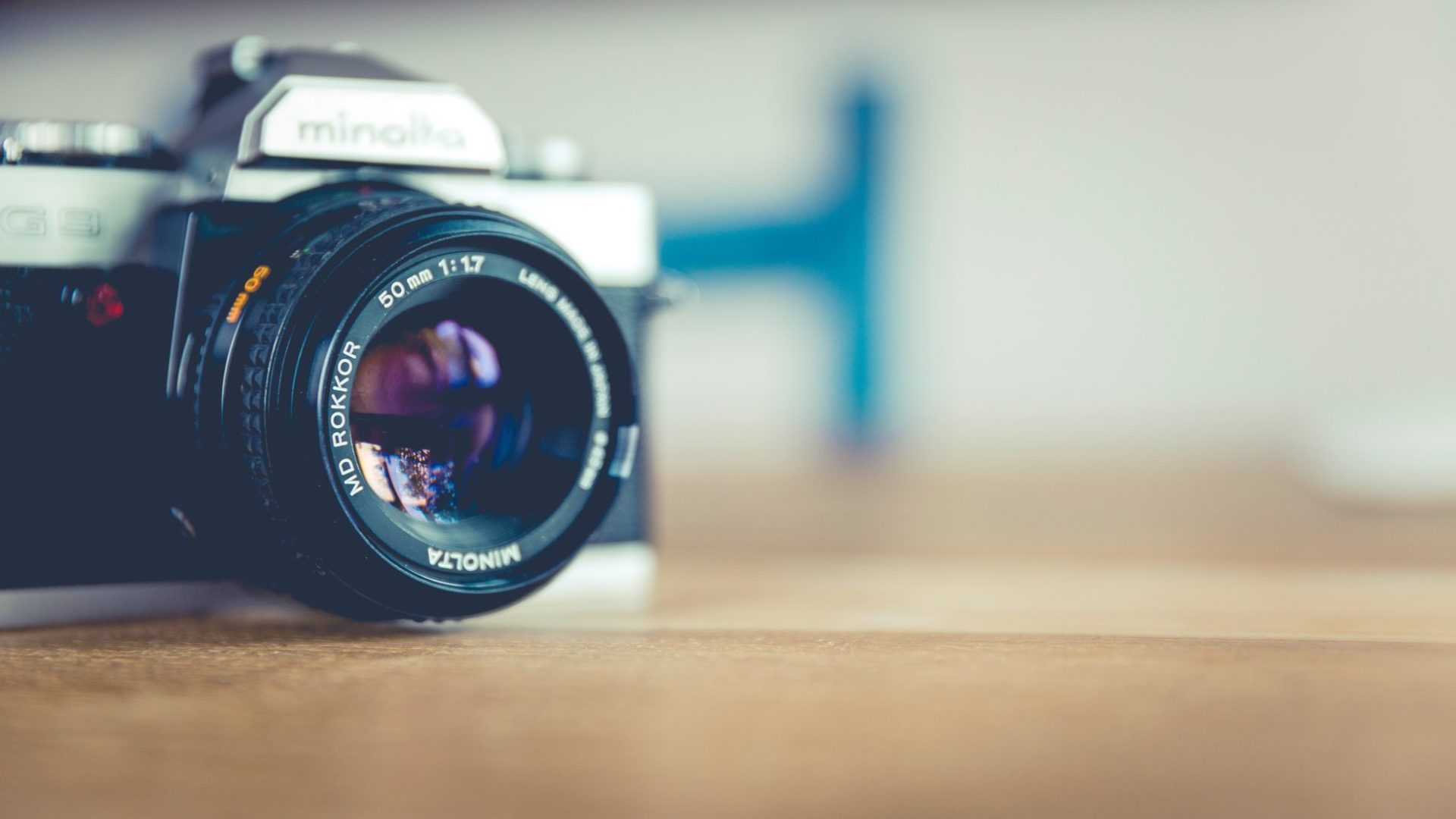 camera-macro-optics-122400